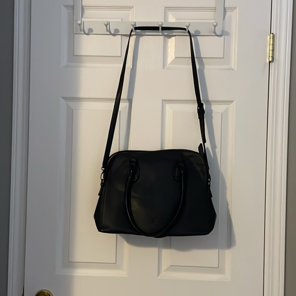 Kate & Alex Black Handbag - Picture 7 of 8